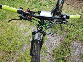 Prodám téměř nové pánské elektrokolo značky GreenBike - 3