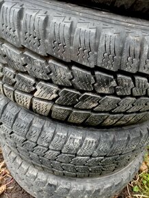 Prodám zimní kola 205/65R15 Peugeot 807 - 3