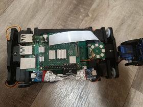 Robotický pes - Freenove Robot Dog Kit for Raspberry Pi - 3