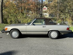 Mercedes-Benz 560 SL 1987r. R107 - 3