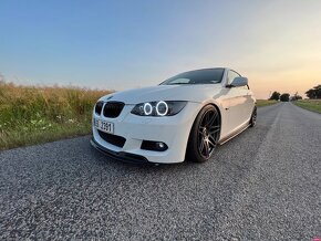 Lipo pod přední nárazník BMW 3 E92/E93 - 3