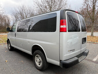 Chevrolet Express 2500 CARGO VAN, 54 500 km, 6.0 V8 benzín - 3