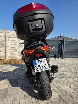 Yamaha XMAX 300 - Akrapovič, navigace, TOP STAV - 3