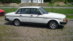 Volvo 240DL Super Stav, 2.3 Karburátor - 3