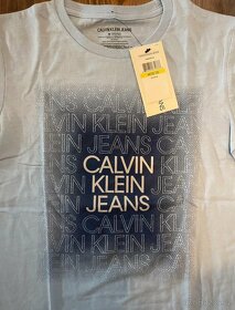 Dětské triko, značky Calvin Klein ,vel.10-12 let - 3