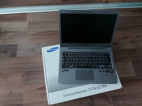 Notebook Samsung 530U3C Ultrabook - 3