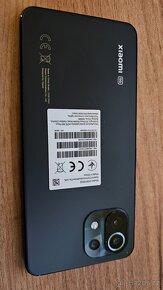 Xiaomi Mi 11 Lite 5G 8/128GB černý - 3