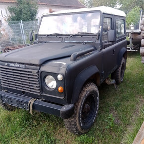 Defender 90 - 3