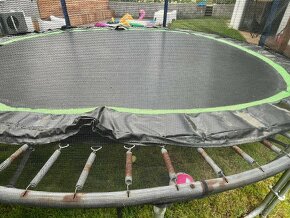 trampolína 3,66m starší, ale funkční - 3