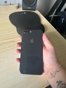 iPhone 8 Plus 256GB Space Gray - 3