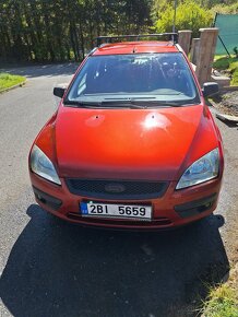 Ford Focus II, 1.6 benzín combi - 3