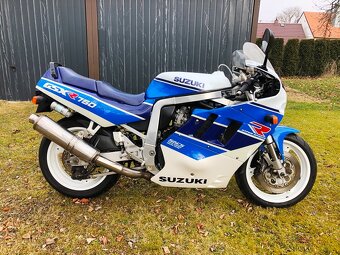 Suzuki GSXR 750, 1990, plně funkční, po servisu - 3