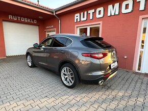 Alfa Romeo Stelvio 2.2 DIESEL 154kW Q4 Lusso - 3