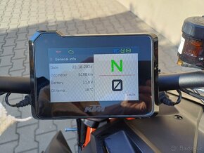 Prodám KTM 1290 SUPER DUKE R EVO BLACK 2023 - 3