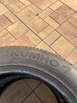 KUMHO Crugen 225/55R19 letní - 3