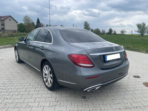 MERCEDES BENZ E 220CDi - 3