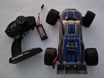 Traxxas E-Revo VXL Brushless TQ RTR 1:16

 - 3