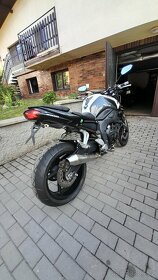 Yamaha FZ1 - 3