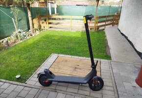 Prodám koloběžku Xiaomi electric scooter 4 Lite - 3