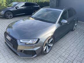 Audi RS4 Avant DPH - 3