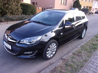 Opel Astra 1,7CDTi 96kW Sports kombi,DIESEL,koupeno - 3