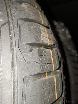 Celoroční pneu 205/50 R17 XL - 3