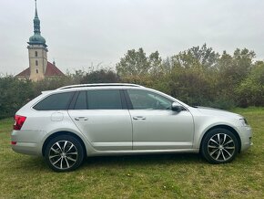 ŠKODA OCTAVIA KOMBI 2.0 TDI ELEGANCE - 3