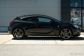 Opel Astra GTC - 3