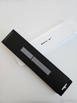 Originál textilní řemínek Nike Apple watch - 3