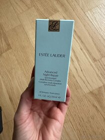 Nové 30ml noční sérum Estee Lauder - 3