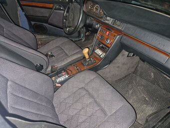 MB E220 kombi W124 nahradni dily - 3