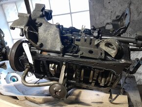 VW T4 motor AJT 2,5TDi 65Kw - 3