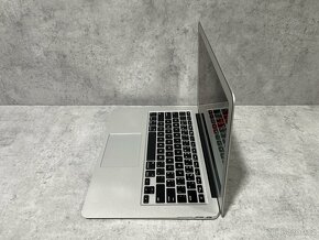 CTO MacBook Air 13" 2015 i7 / 8GB / 256GB - 3