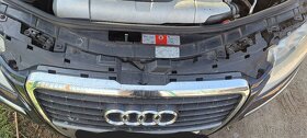 Audi a8 4e d3 face lift 3.0 tdi dily z celeho vozu - 3