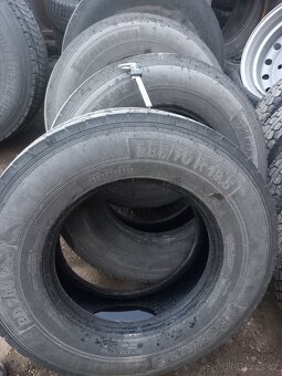 Pneu Barum  285/70 r 19,5 záběr - 3