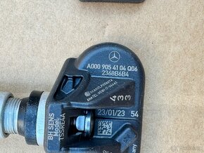 Mercedes OE Tlakový senzor TPMS A0009054104 Q04 - 3