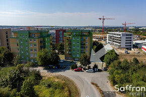 Pronájem parkovacího místa 17 m², Plzeň, ul. Goldscheiderova - 3