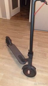 Elektrokoloběžka Xiaomi mi scooter - 3