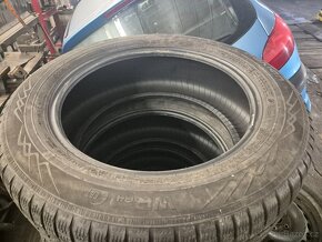 225/55 R17 Nokian -Zimní - 3