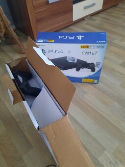 Playstation 4 ps4 slim 500gb zánovní - 3