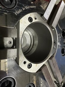 Univerzální sklíčidlo Schunk Rota NCK 250-75 - 3