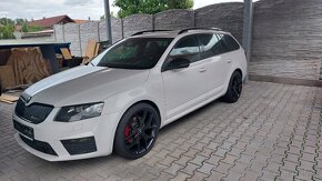 Škoda Octavia III 2,0 TDI RS 2016 KOMBI,NAVI,XENON,CANTON - 3