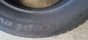 225/60 R16 - 3