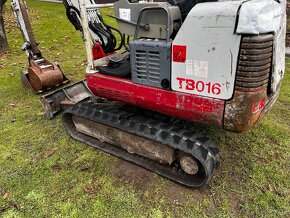 Minibagr Takeuchi TB 016 - 3