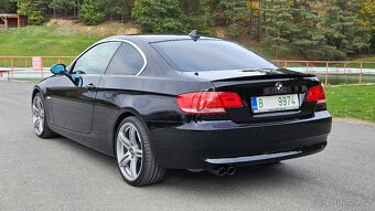 BMW 325i e92, manuál, r.v.2008,150000km - 3