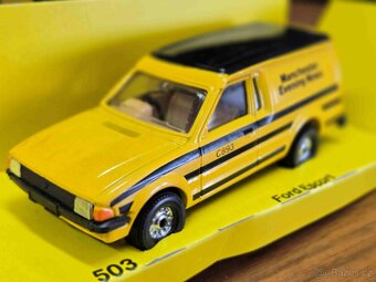 Corgi 503  Ford Escort Van - Manchester Evening News - 3