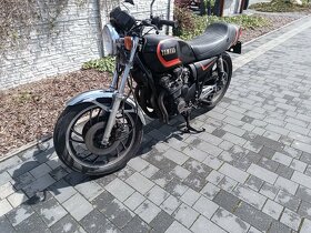 Yamaha XJ 550 - 3