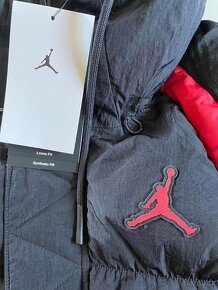 Nike Air Jordan Essentials Puffer Jacket vel.XXL - 3