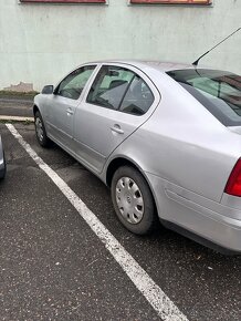 Škoda Octavia II 1.6fsi 85kw - 3