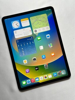 Apple iPad Pro 11 (2018) Wi-Fi 64GB - 3